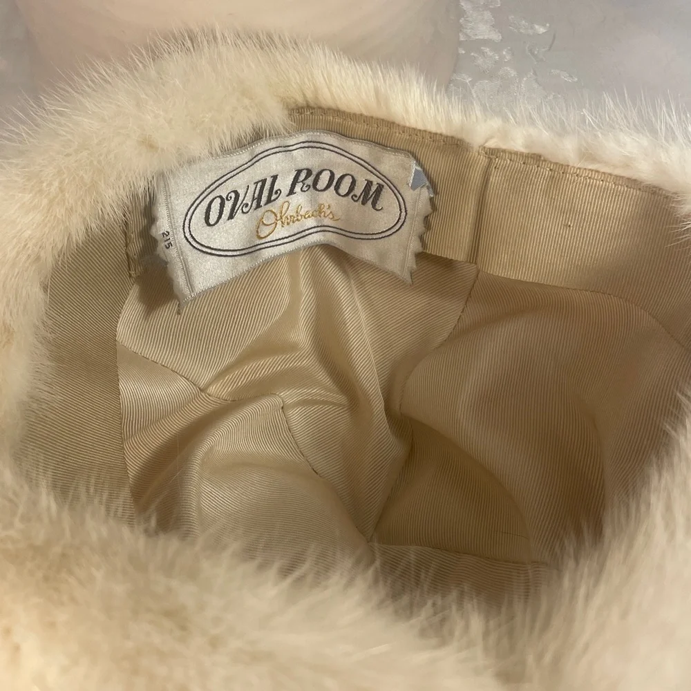 VINTAGE Cream Fur Hat from ORBACH’S OVAL ROOM 50’s -60’s.  Likely Mink.